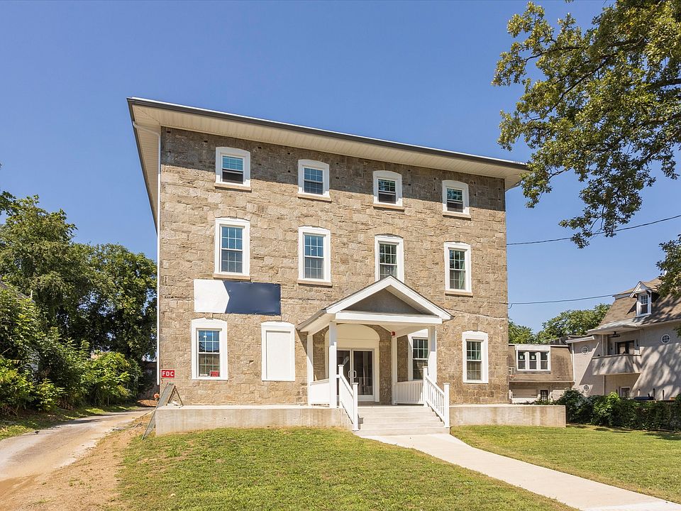 Building Photo 4