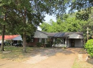 3702 Bishops Bridge Rd, Memphis, TN 38118