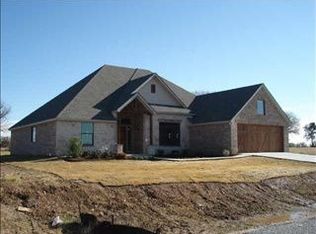 2930 Willow Ridge Cir, Granbury, TX 76049