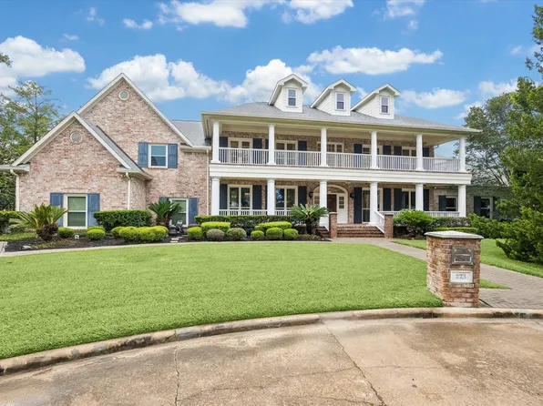 223 Heritage Oaks Ln, Houston, TX 77024