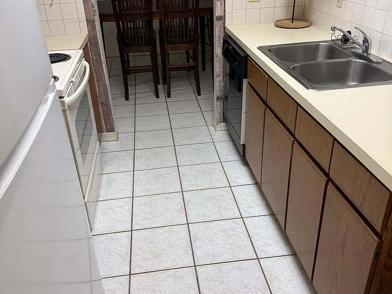 11440 8th Way N #206 — Photo 5