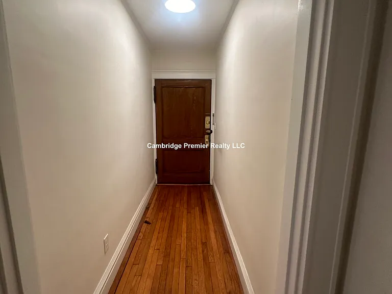 33 Concord Ave #4 — Photo 13