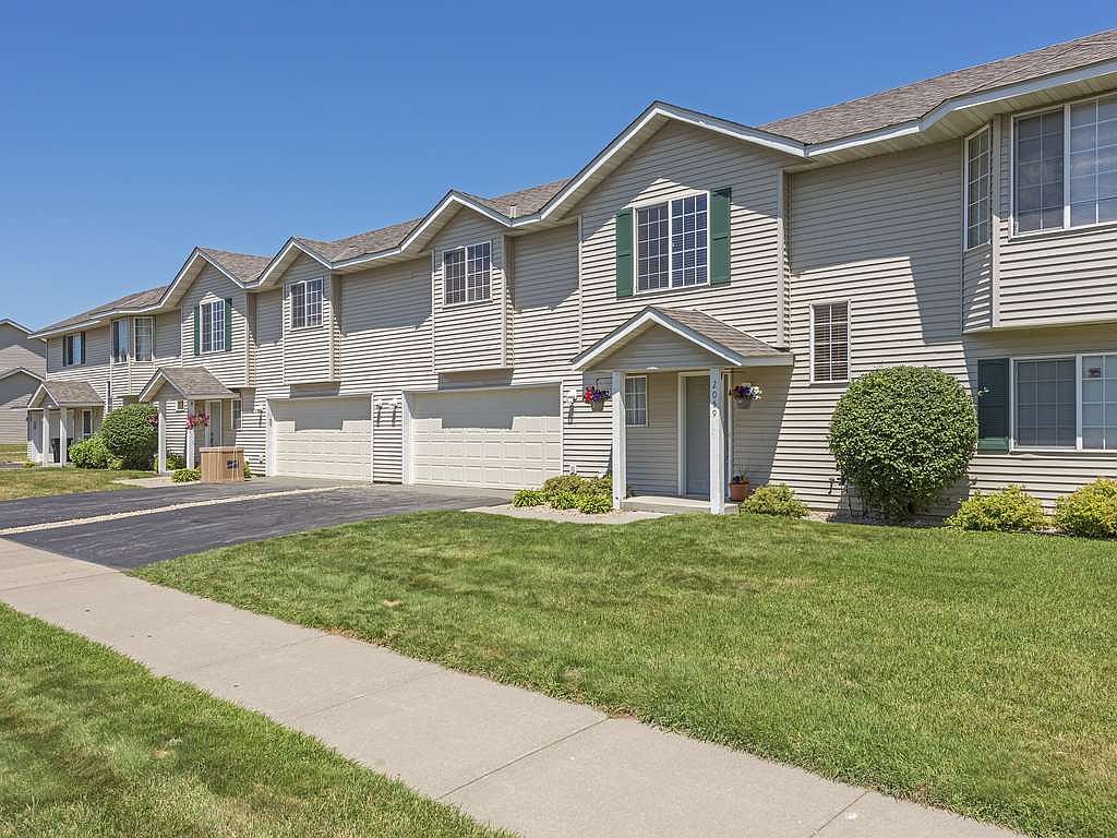 2059 Downing Ave, Shakopee, MN 55379 Zillow