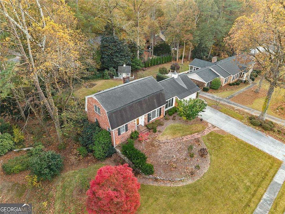 1st image of 1701 Kings Down Cir