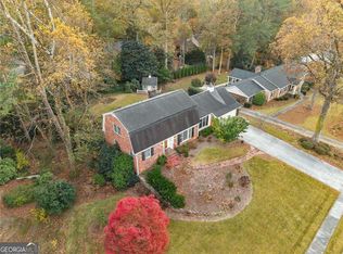 1701 Kings Down Cir, Atlanta, GA 30338