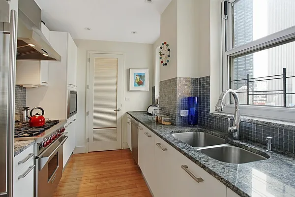 Sold by Corcoran | media 2