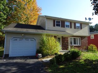 9 Dorchester Ave, Selkirk, NY 12158