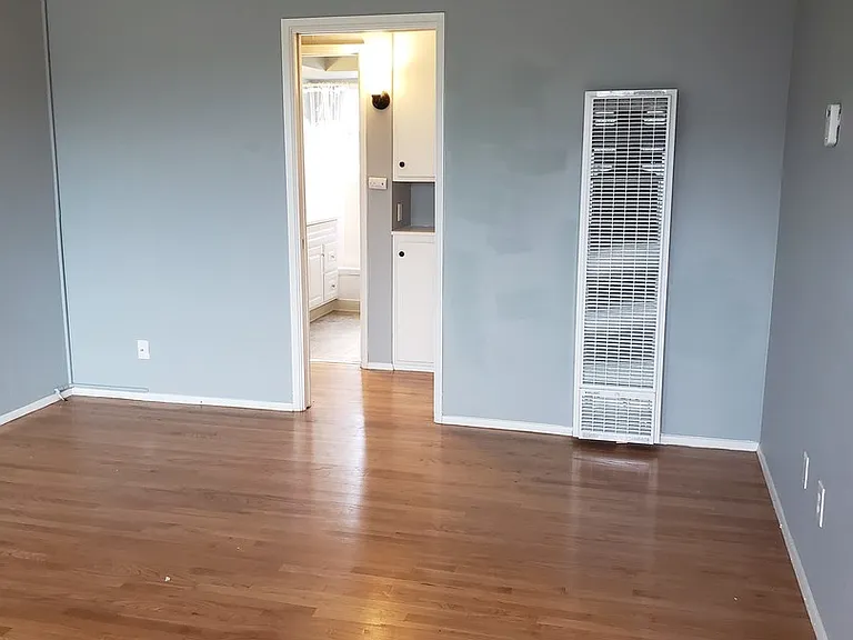 3522 College Ave — Photo 4