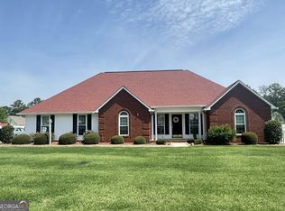 205 Ellicott Dr, Warner Robins, GA 31088