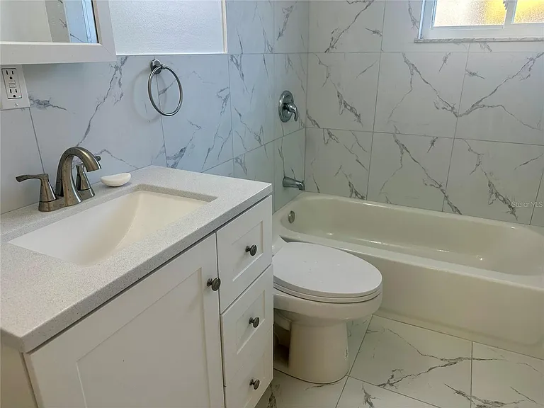 12741 Poppy St — Photo 9