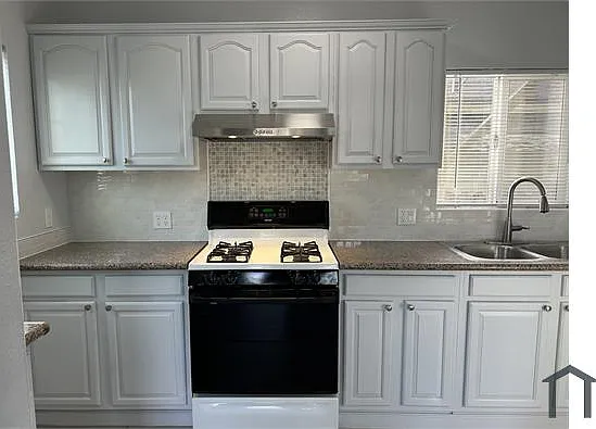 1 bed, 600 sqft, $2,385 — Photo 1