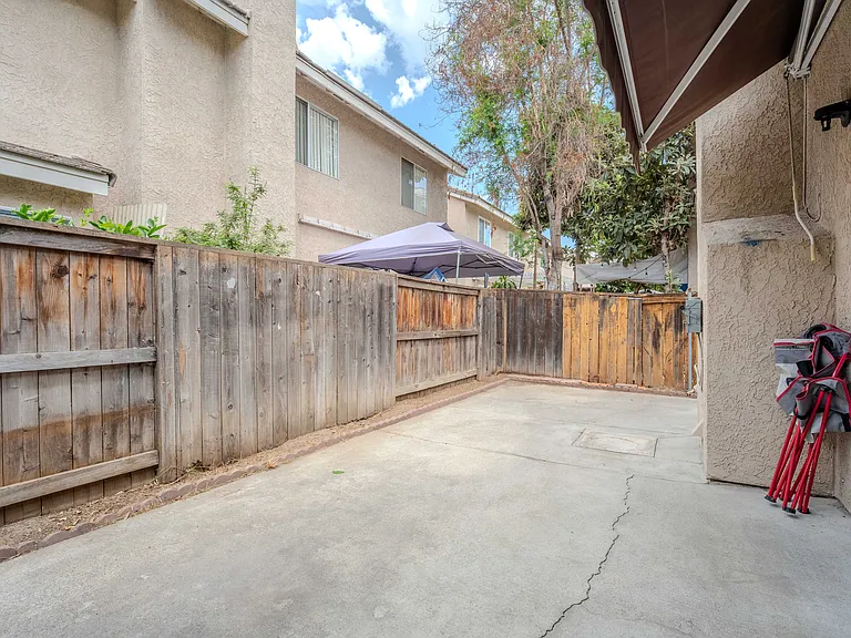 3625 Meadowlark St — Photo 36