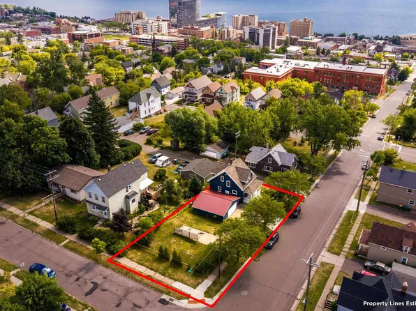 718 N 1st Ave E, Duluth, MN 55805