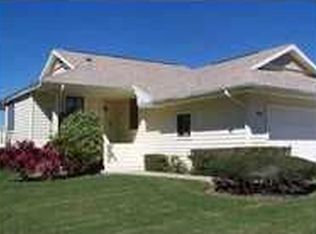 1014 Lake Avoca Dr, Tarpon Springs, FL 34689