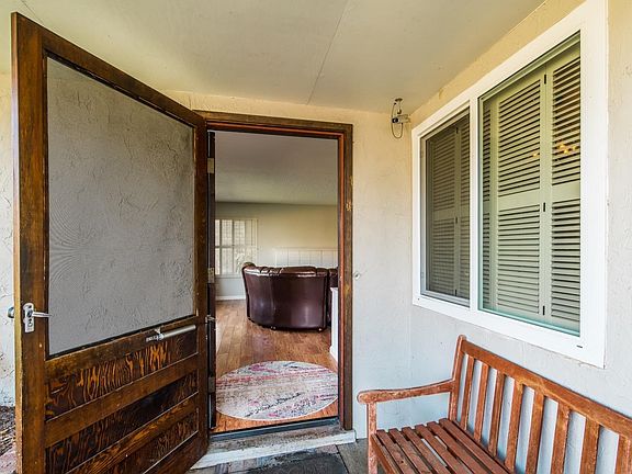 4th image of 47 N Camino Alto