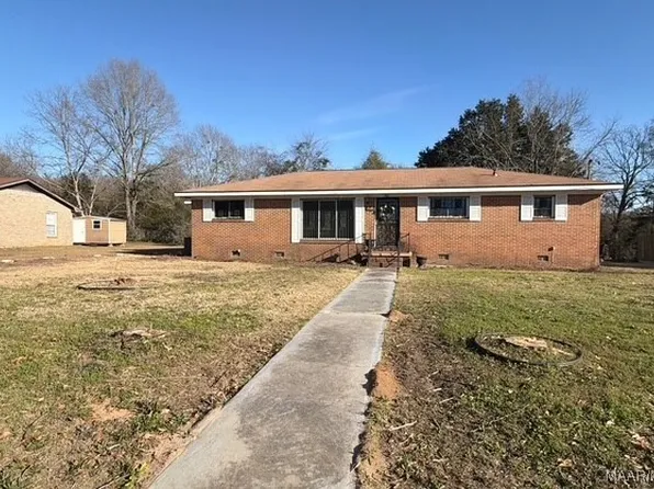 501 Gautier St, Tuskegee, AL 36083