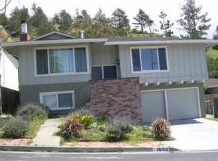 1052 Glacier Ave, Pacifica, CA 94044