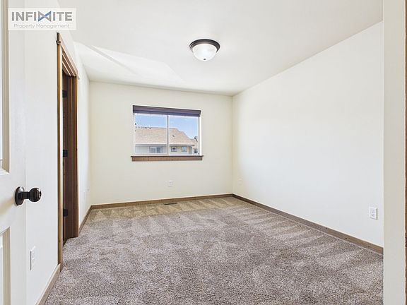 5th image of 2767 Fen Way #A