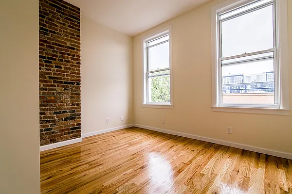 Rented by Nooklyn NYC LLC | media 56