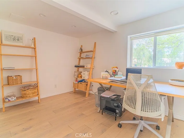 5179 Canoga Ave — Photo 18