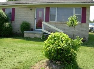 56 Riddick St, Gates, TN 38037