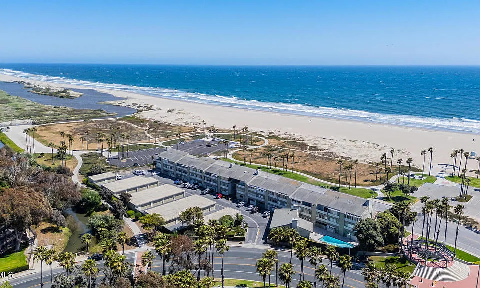 681 Ocean View Dr