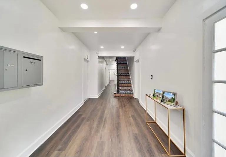 114 Menores Ave #7 — Photo 3