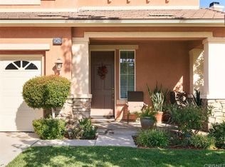 19629 Edgehurst Ln, Saugus, CA 91350