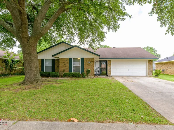 5324 Hollyhock Ln, Bossier City, LA 71112