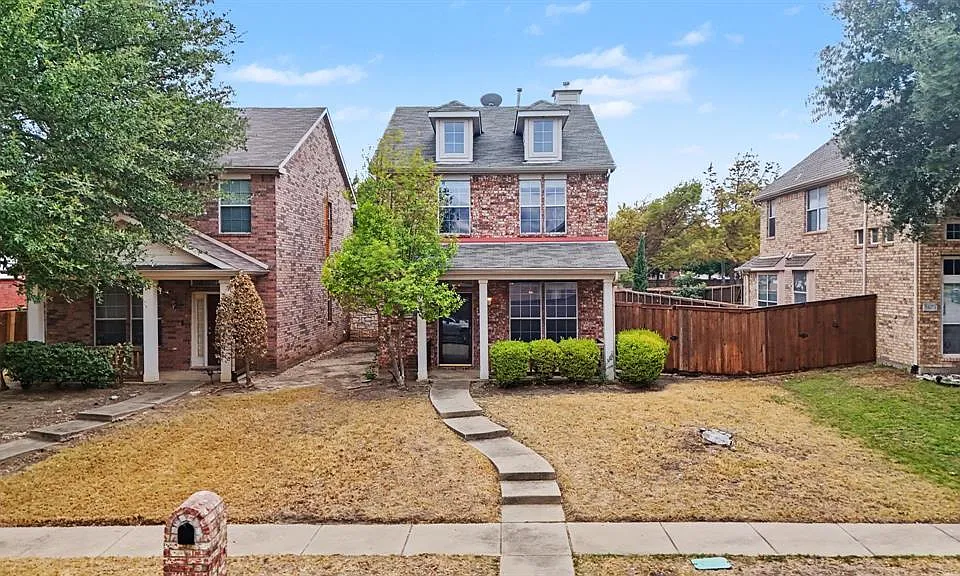 11287 Pear Ridge Dr