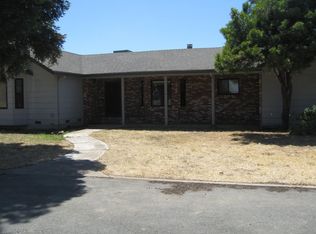 23579 N Bryant Rd, Acampo, CA 95220