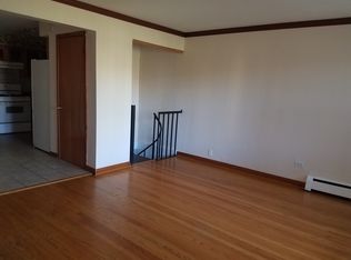 21 King Arthur Ct APT 3, Northlake, IL 60164