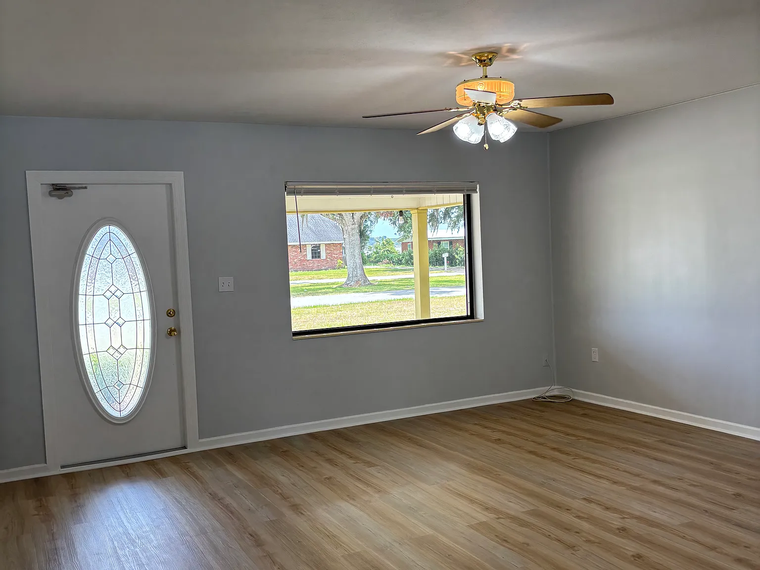 3 bed, 1336 sqft, $1,800 — Photo 4