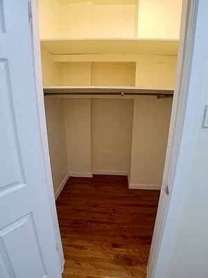 Rented by REAL New York | media 6