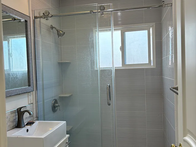 922 N Cedar St #1 — Photo 6