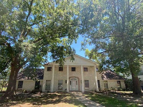 4th image of 5990 Tangledahl Ln