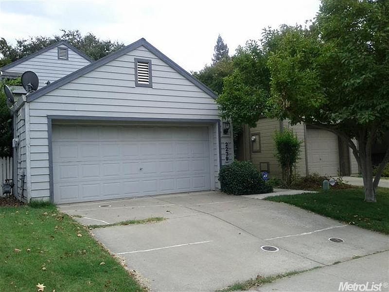 1st image of 2239 Sandcastle Way