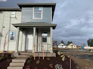 1886 SE Hankel St #16, Dallas, OR 97338