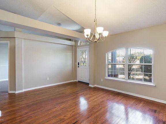 5th image of 6855 Plum Lake Dr N