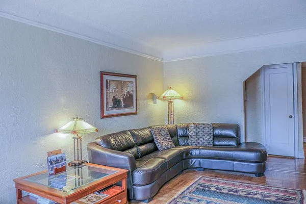 Sold by Mont Sky Real Estate | media 62