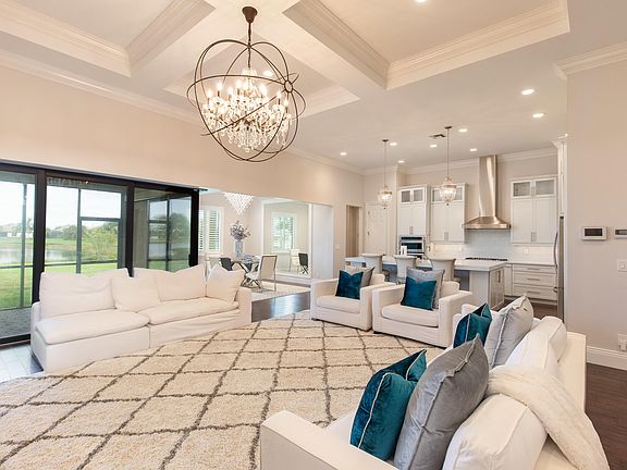 4th image of 4650 Siena Cir