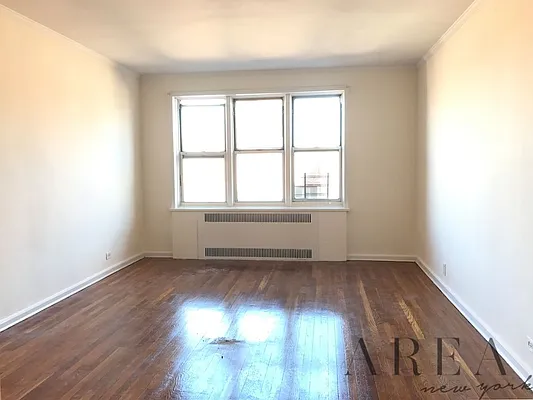 Rented by Area New York | media 21