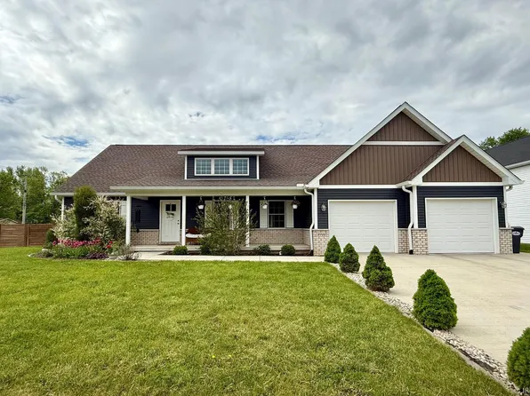 9701 Oak Hammock Dr, Yorktown, IN 47396