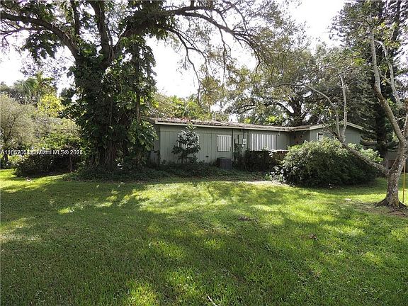 4th image of 4801 SW 58th Ave