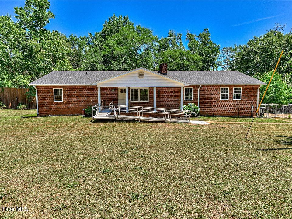 1st image of 4109 Pine Ridge Road