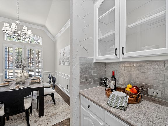 5th image of 3215 Ricci Ln