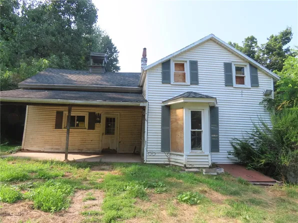 3065 Middle Sodus Rd, Lyons, NY 14489