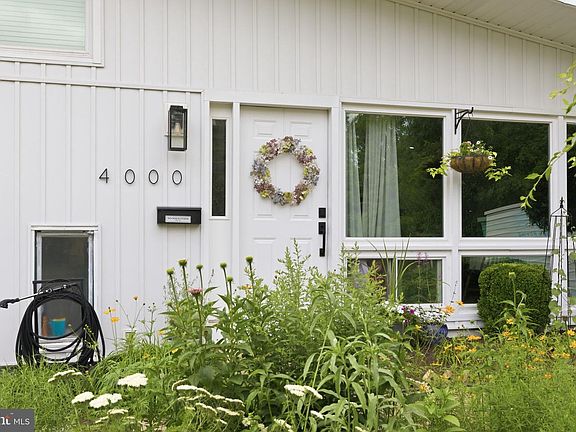 2nd image of 4000 Javins Dr