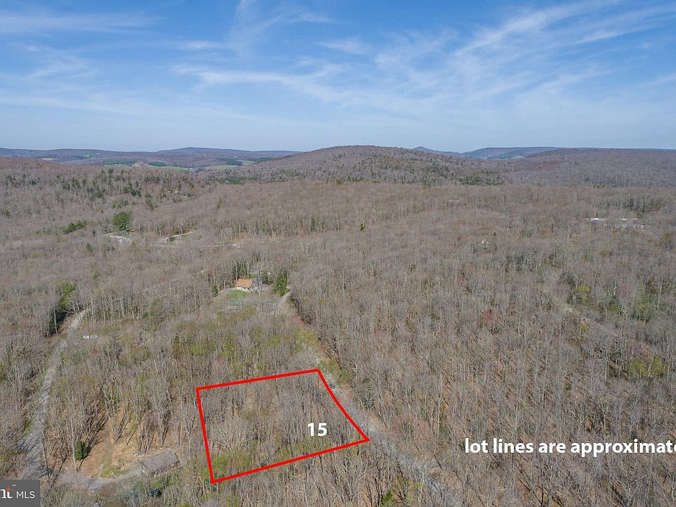 1st image of 15 Fawn Dr