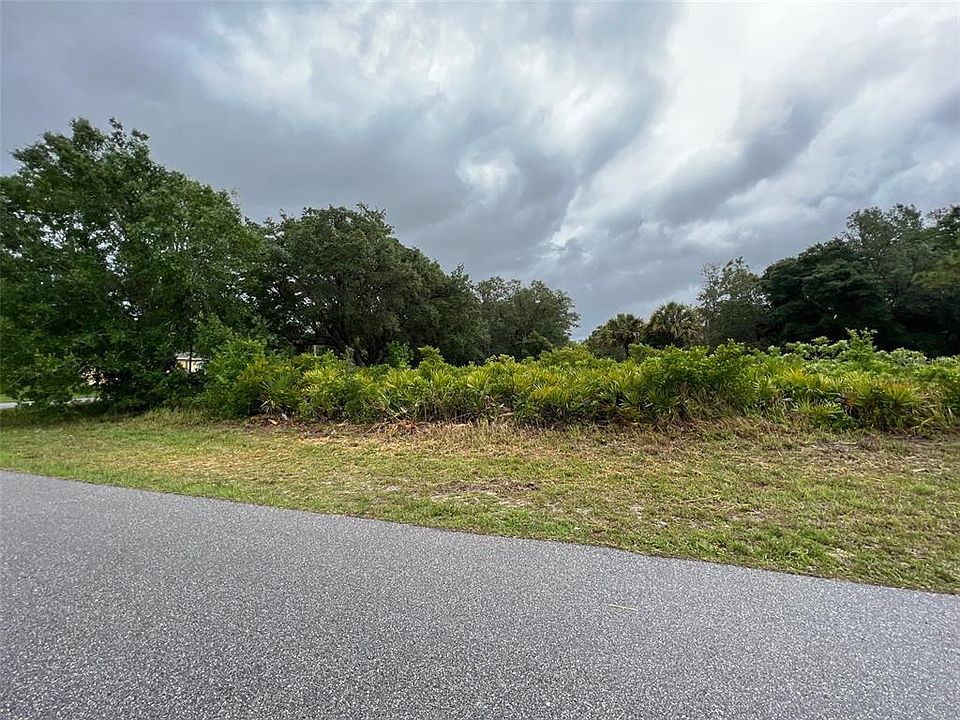 2nd image of 1068 Nomad Rd